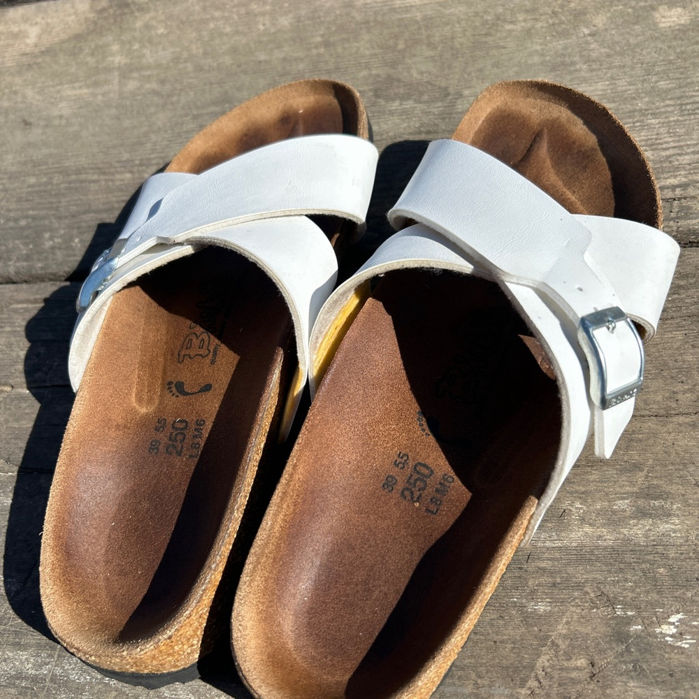 Birkenstock white cross over size 39 us 8.5